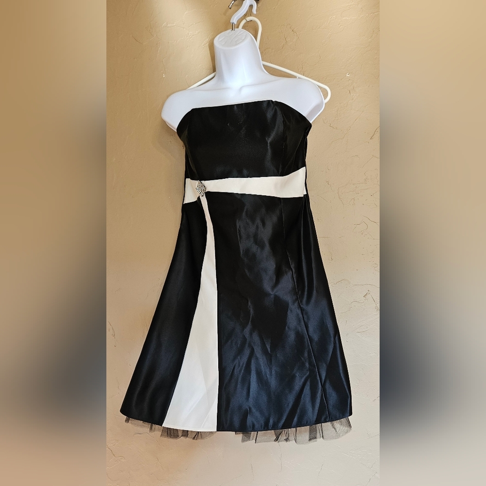 Vintage 90s Jessica McClintock Strapless Black & White Dress With Embellishment